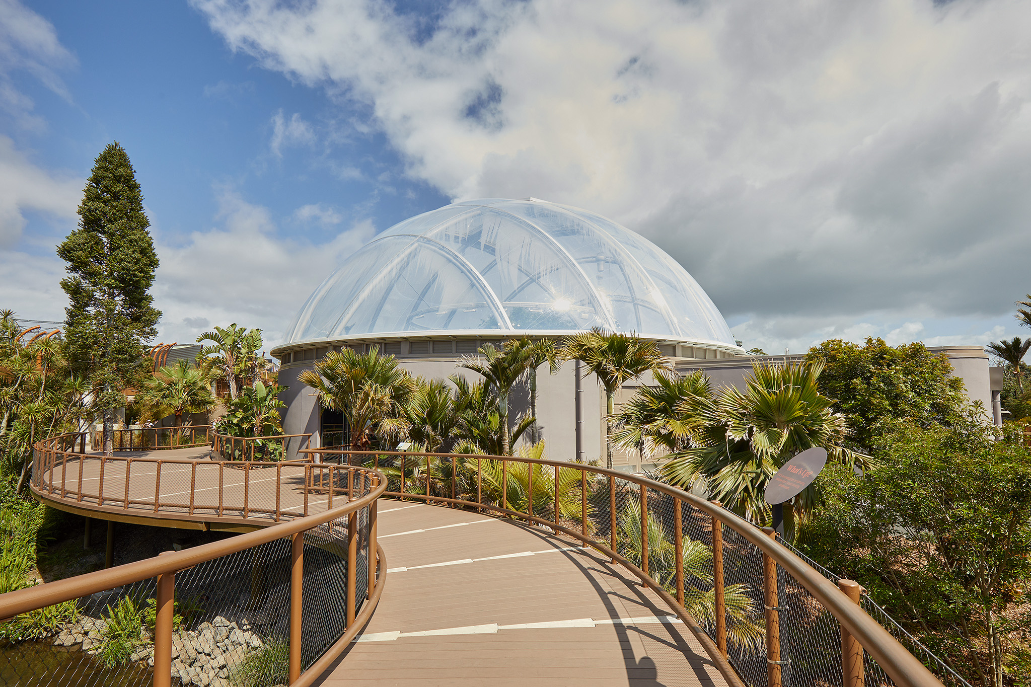 Zoo Dome 226 3