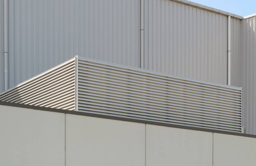 Louvre Screen Wall Installed on Building